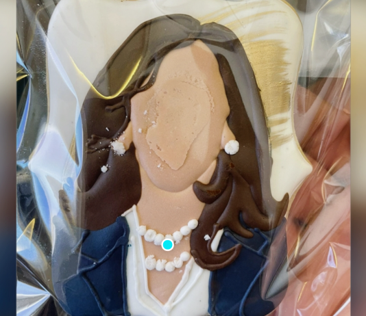 VP Harris Gets Laughed At For Passing Out Cookies Of Herself