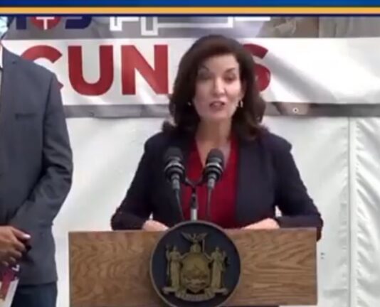 NY Gov. Announces Firing Of Medical Workers Who Won’t Get Vaxxed